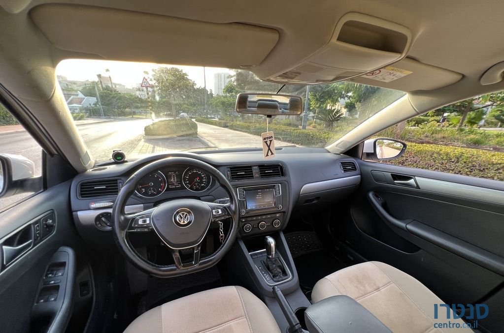 2016' Volkswagen Jetta פולקסווגן ג'טה photo #3
