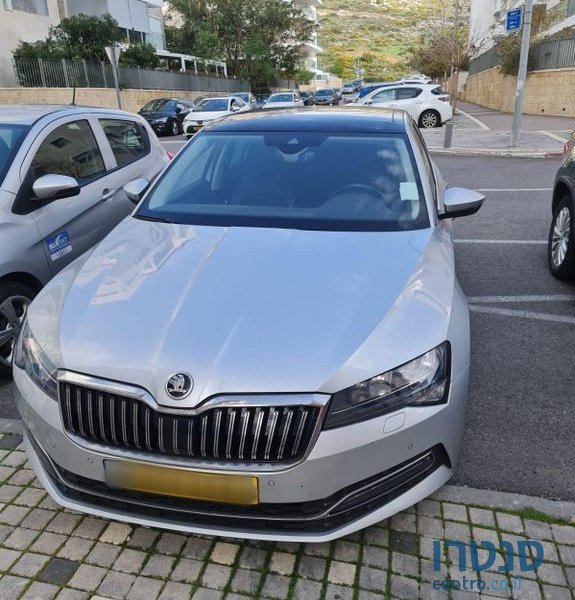 2020' Skoda Superb סקודה סופרב photo #1