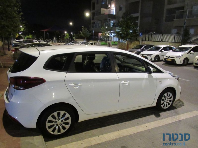 2018' Kia Carens קיה קארנס photo #4