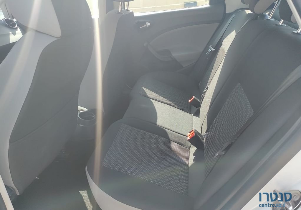2016' SEAT Ibiza סיאט איביזה photo #4