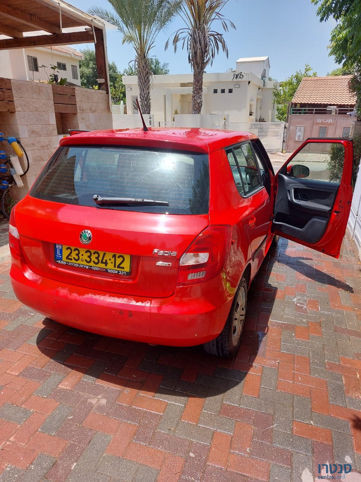 2012' Skoda Fabia סקודה פאביה photo #6