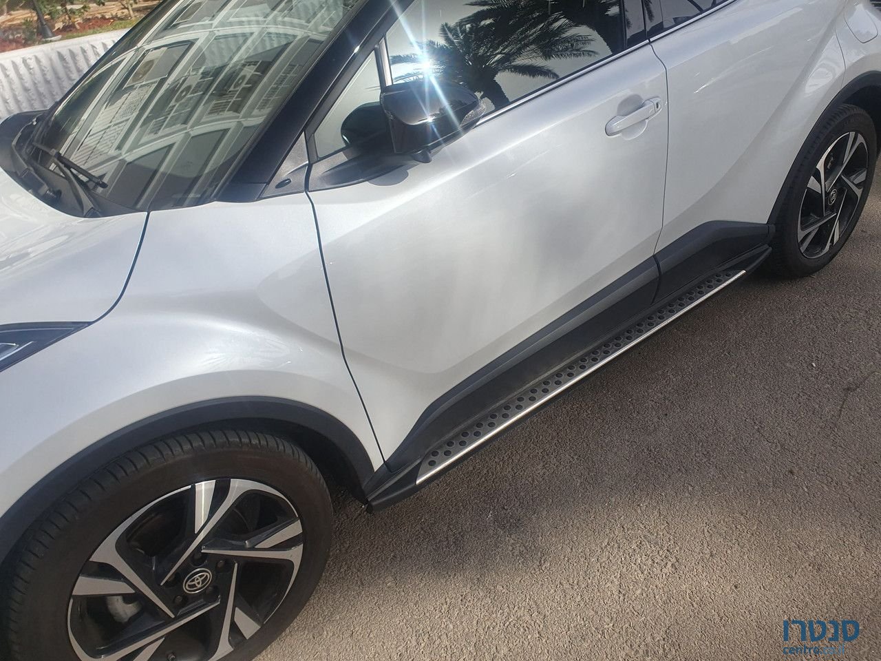 2022' Toyota C-HR טויוטה photo #2