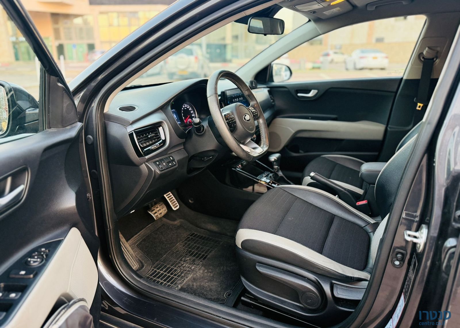 2018' Kia Stonic קיה סטוניק photo #4