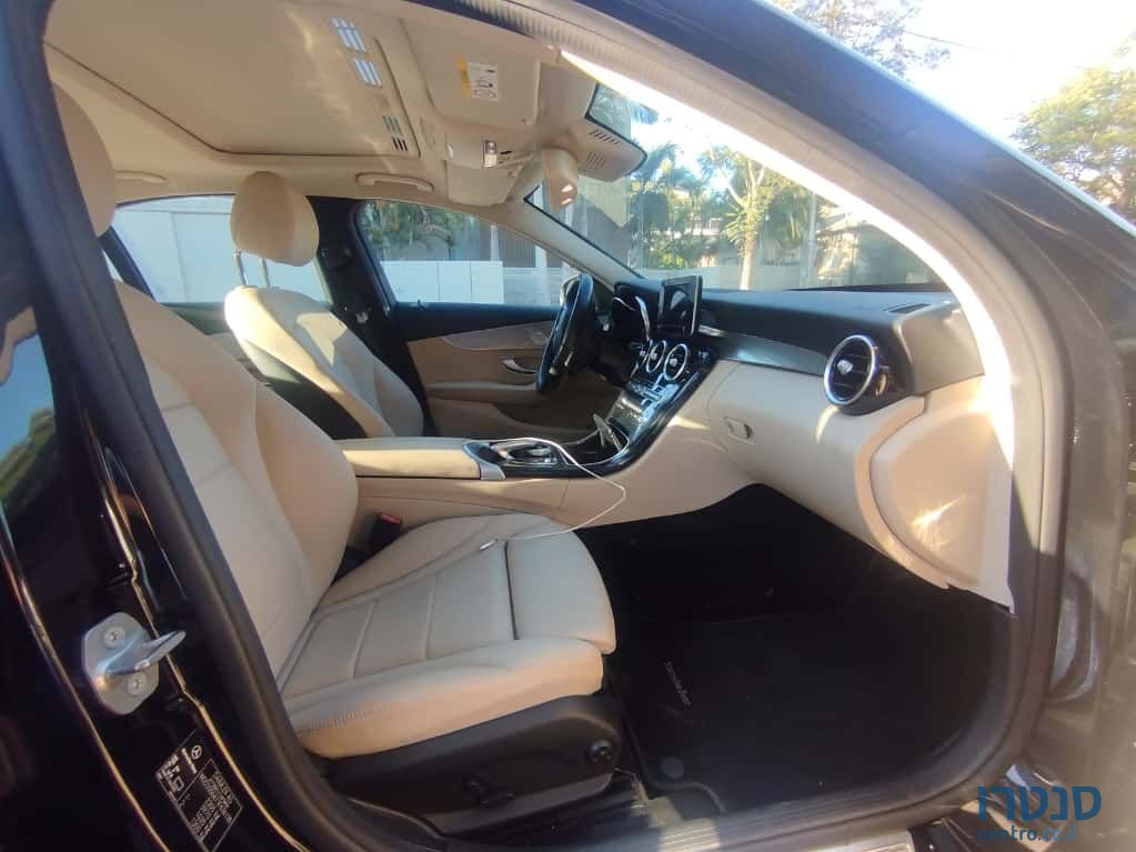 2018' Mercedes-Benz C-Class מרצדס photo #2