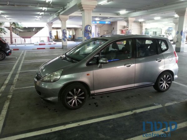 2009' Honda Jazz photo #1