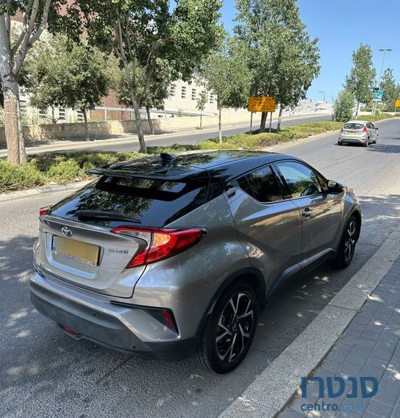 2018' Toyota C-HR טויוטה photo #2