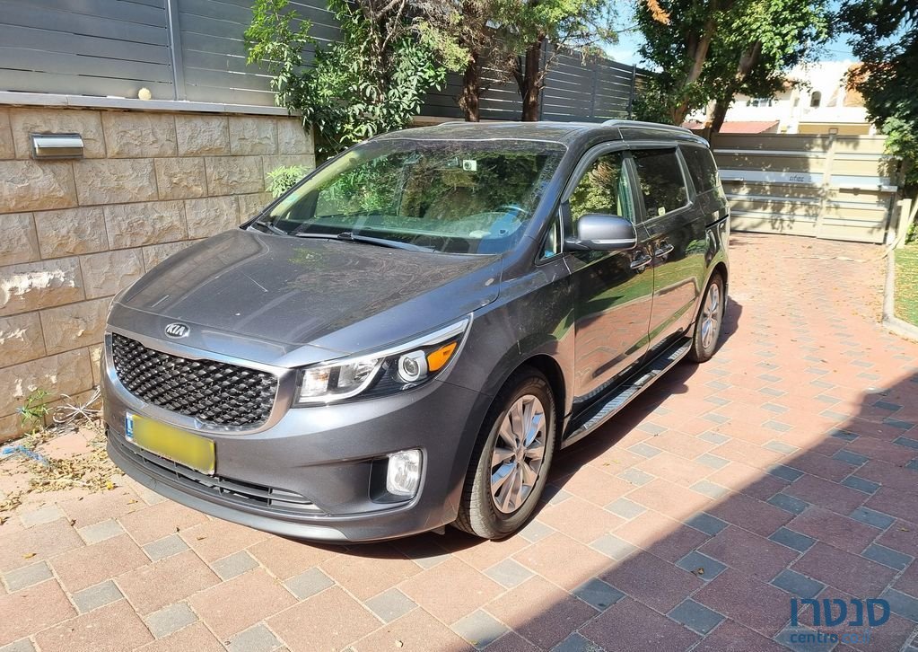 2017' Kia Carnival קיה קרניבל photo #2