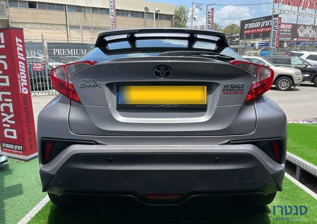 2018' Toyota C-HR טויוטה photo #5