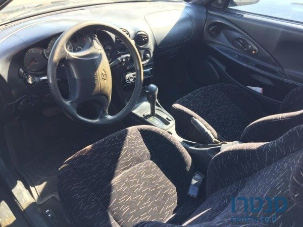1998' Hyundai Coupe photo #3