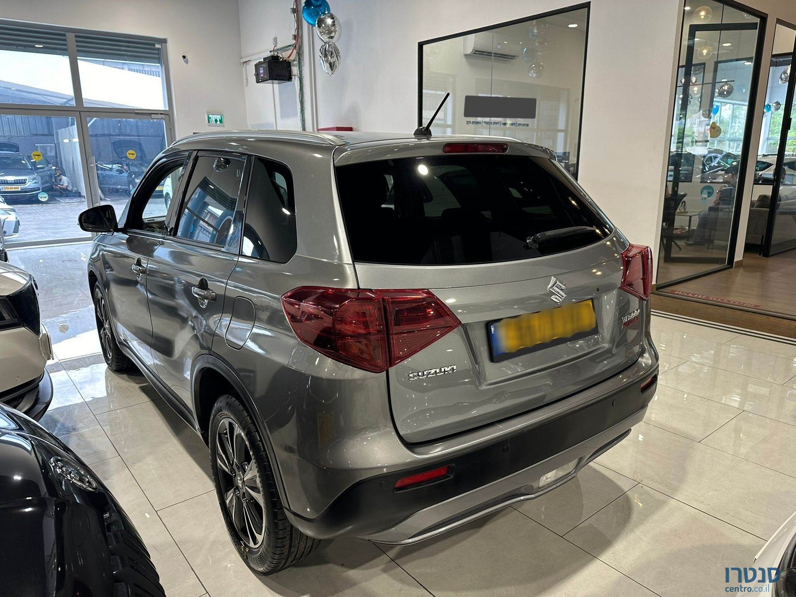 2021' Suzuki Vitara photo #4