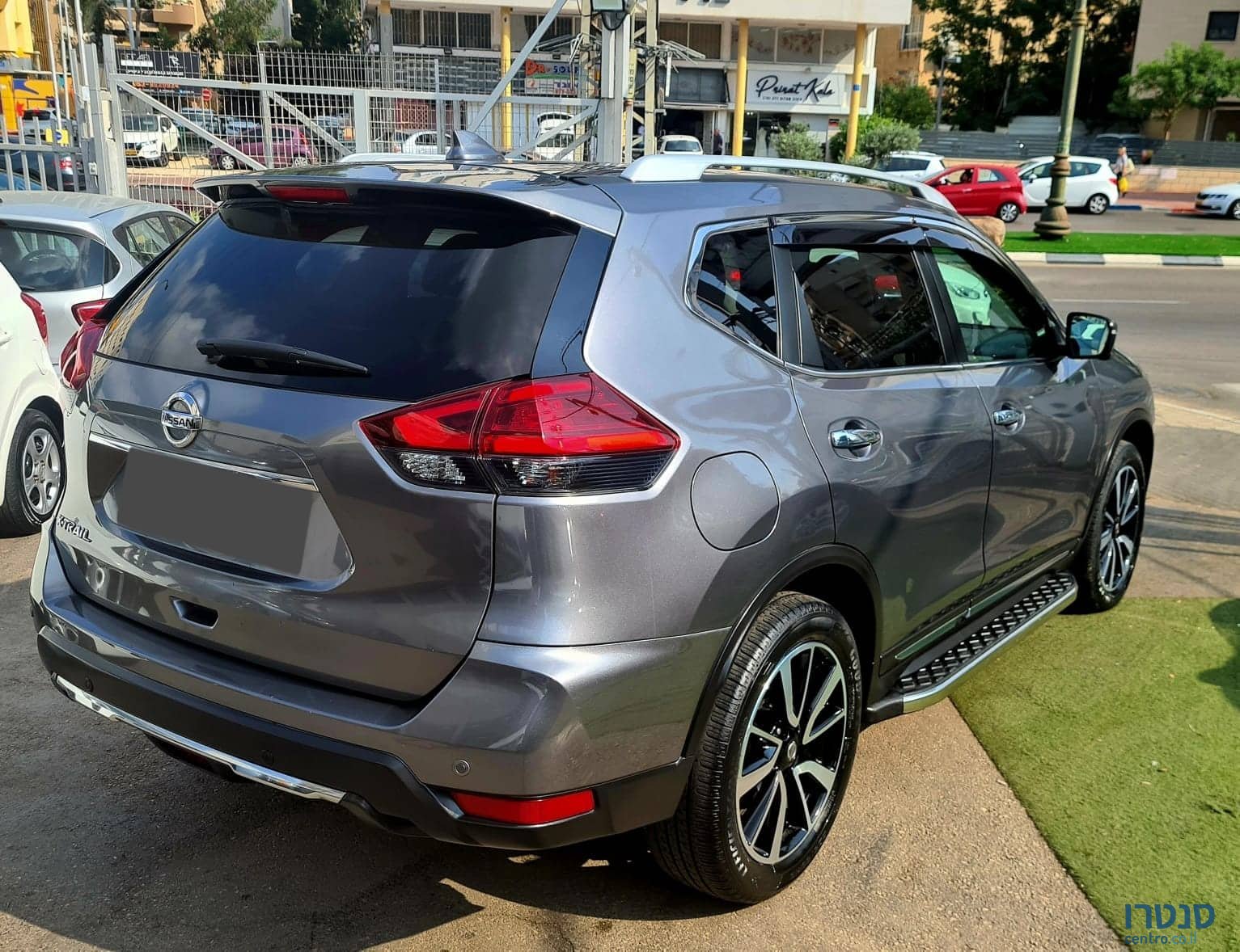 2020' Nissan X-Trail photo #3