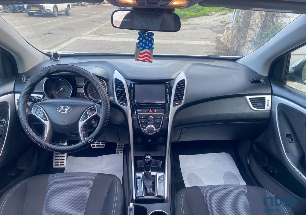 2015' Hyundai i30 יונדאי photo #5