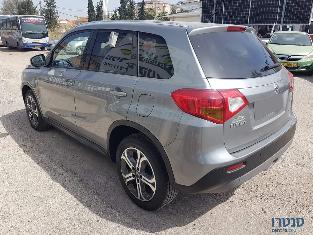 2017' Suzuki Grand Vitara photo #3
