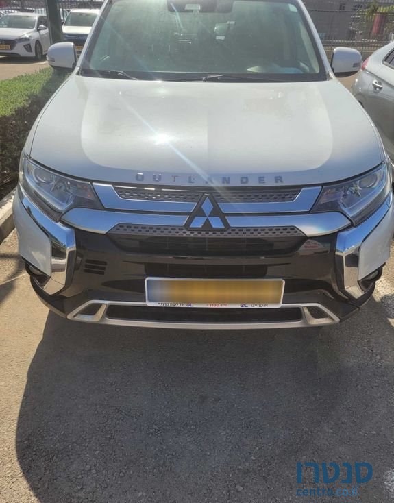 2021' Mitsubishi Outlander מיצובישי אאוטלנדר photo #1