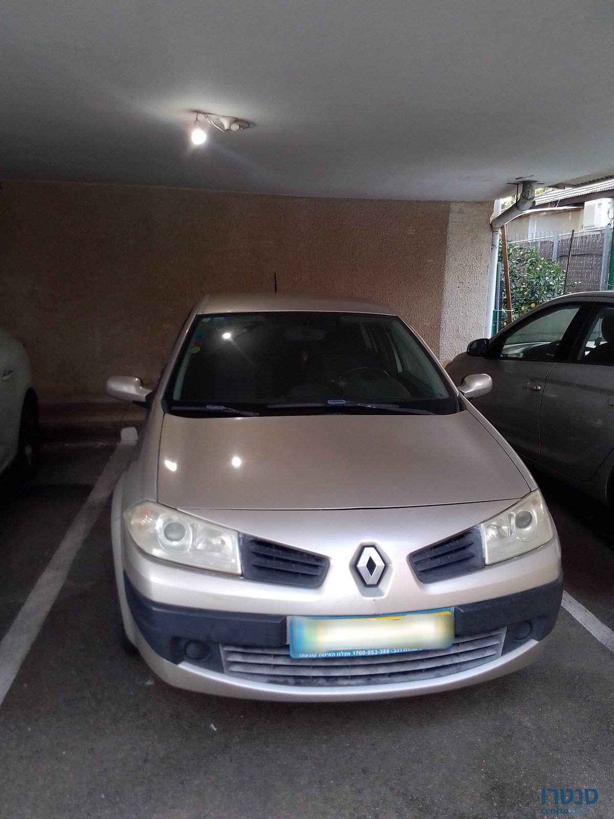 2007' Renault Megane photo #1