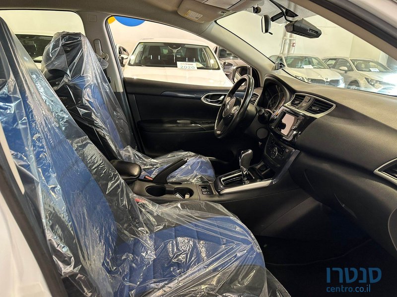 2019' Nissan Sentra photo #5