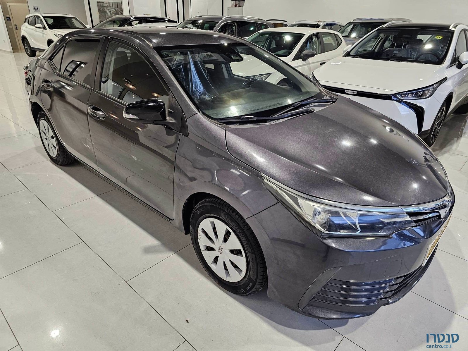 2017' Toyota Corolla photo #2