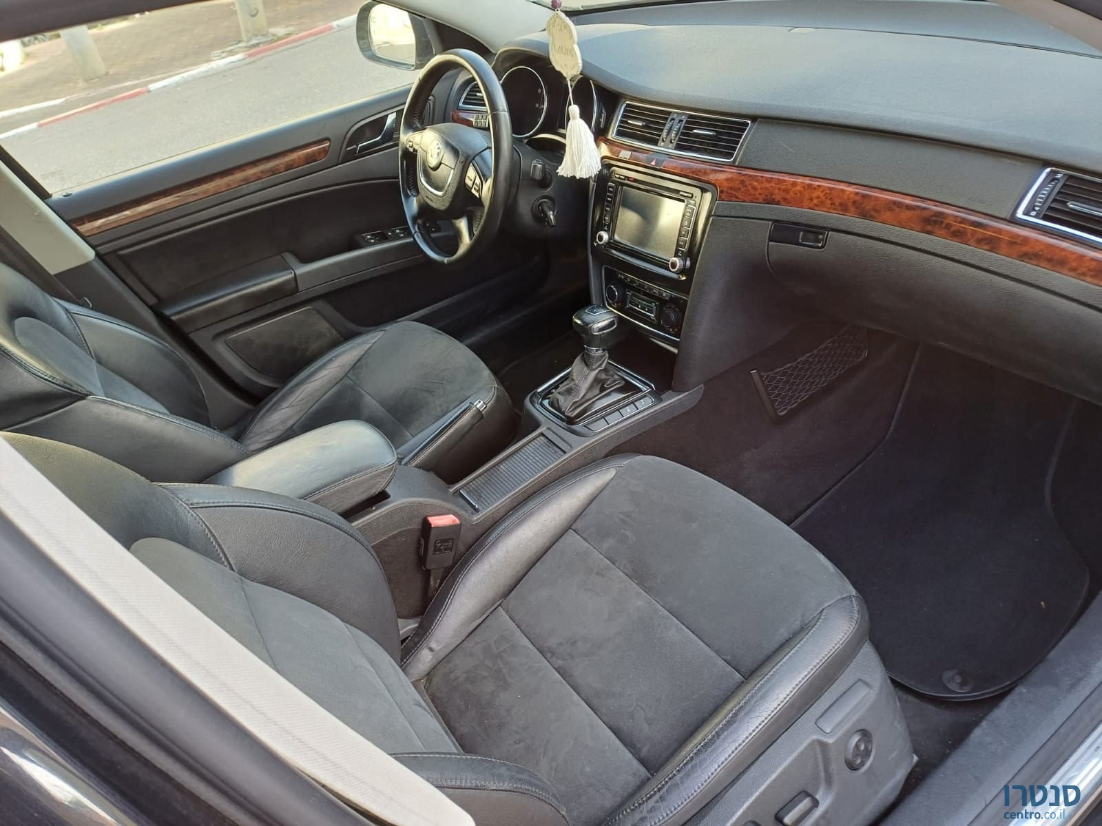 2013' Skoda Superb סקודה סופרב photo #3