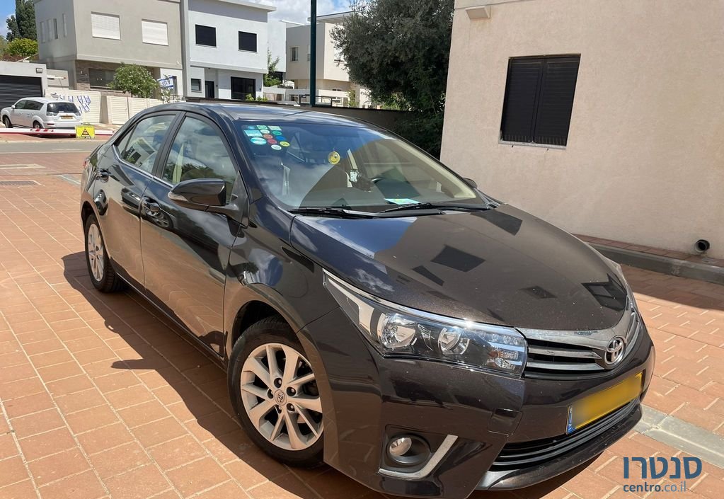 2015' Toyota Corolla טויוטה קורולה photo #1
