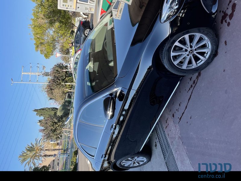 2019' Mercedes-Benz 200 מרצדס photo #4