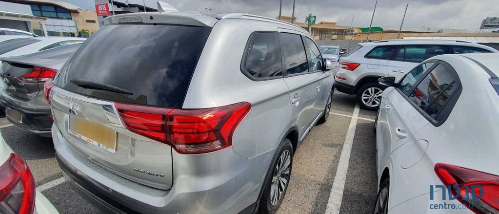 2019' Mitsubishi Outlander מיצובישי אאוטלנדר photo #3