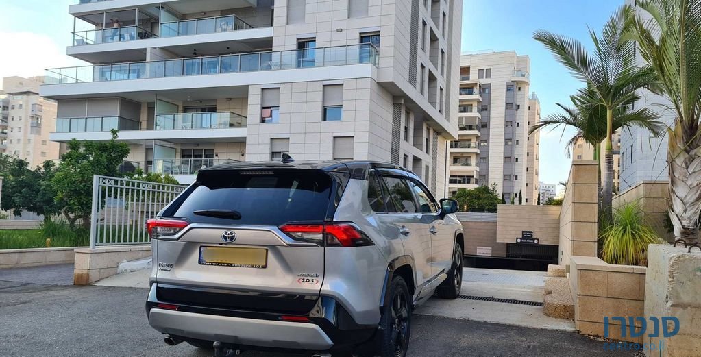 2020' Toyota RAV4 טויוטה photo #5