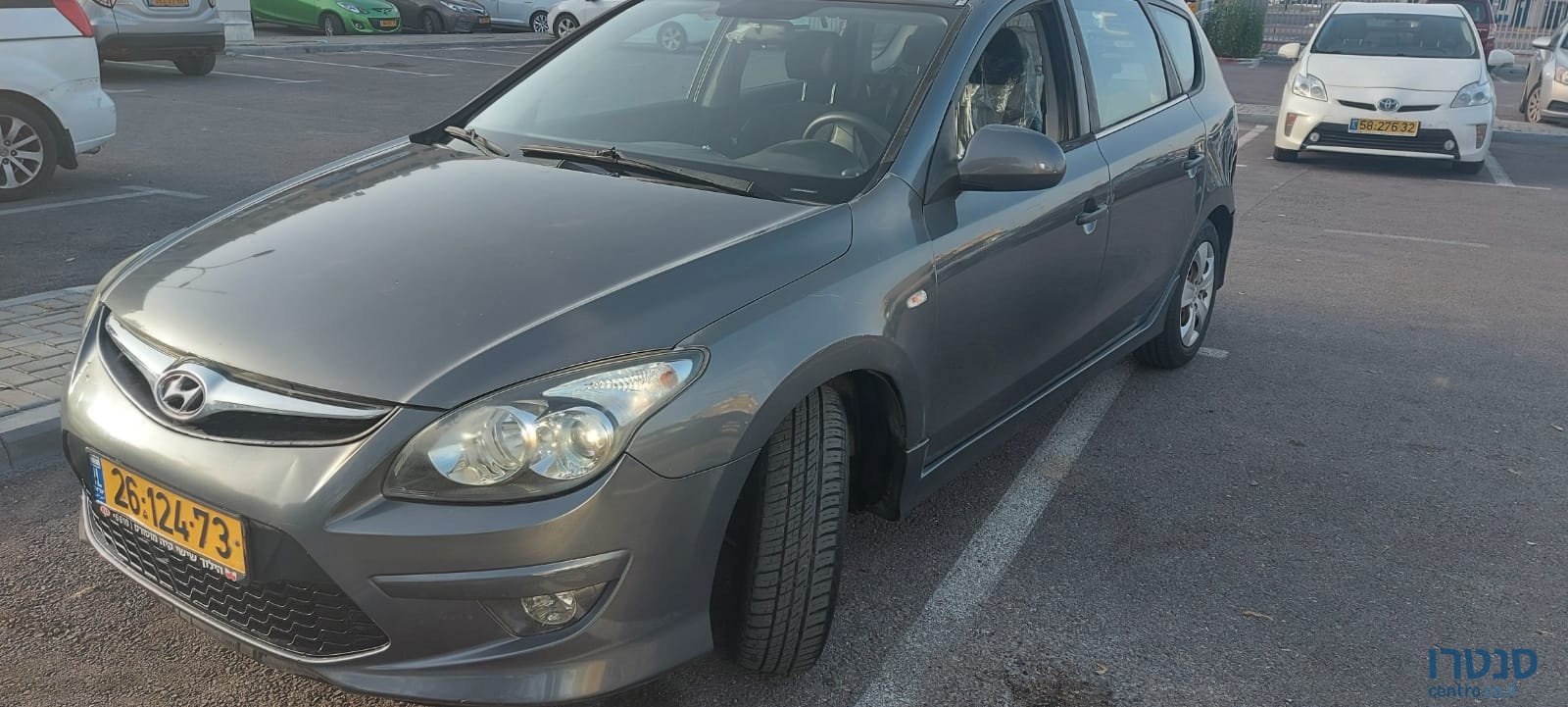 2010' Hyundai i30 photo #1