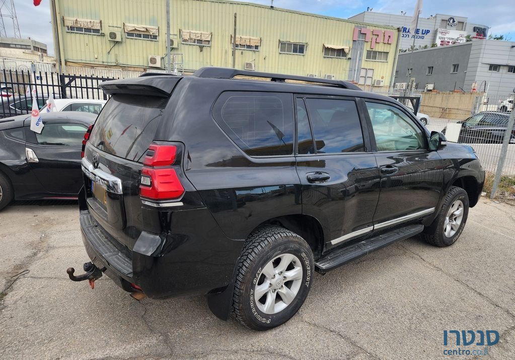 2014' Toyota Land Cruiser טויוטה לנד קרוזר photo #4