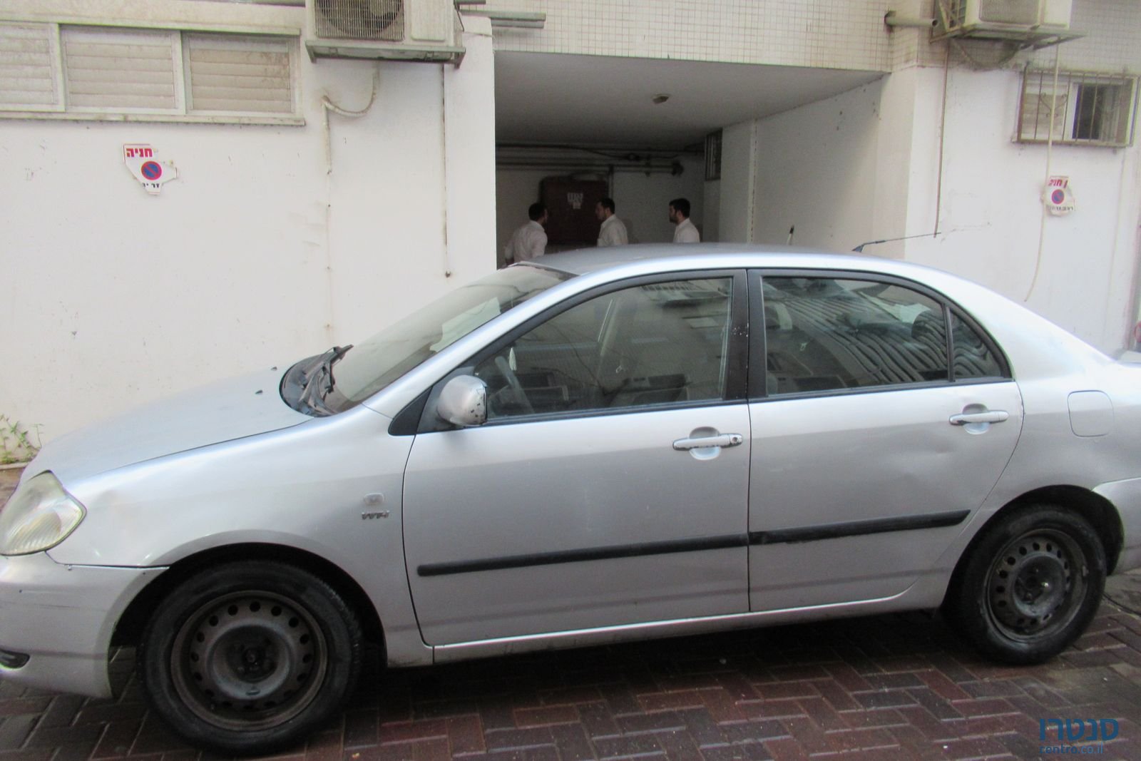 2004' Toyota Corolla טויוטה קורולה photo #2