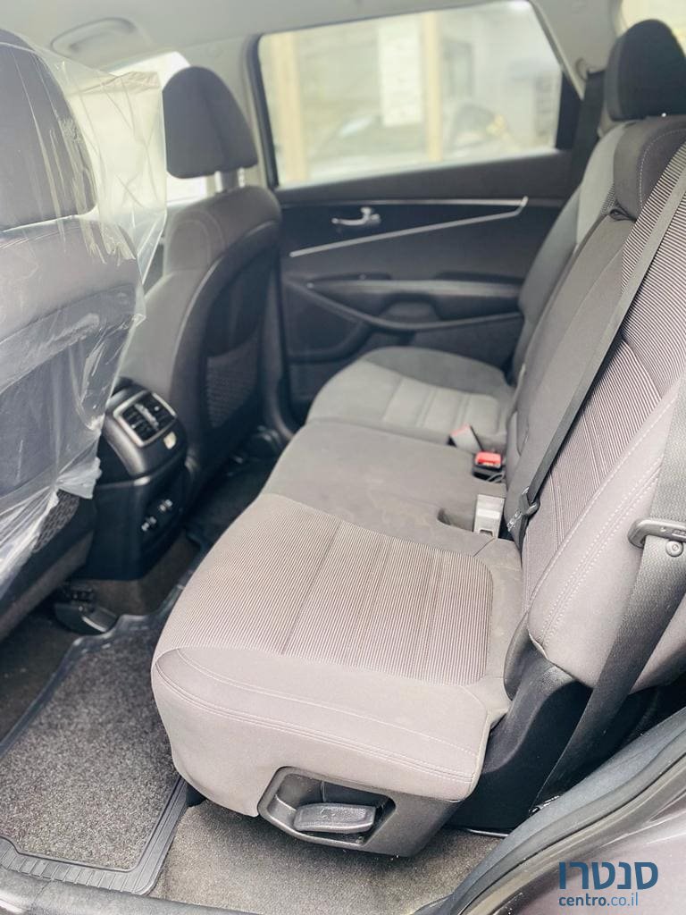 2019' Kia Sorento photo #5