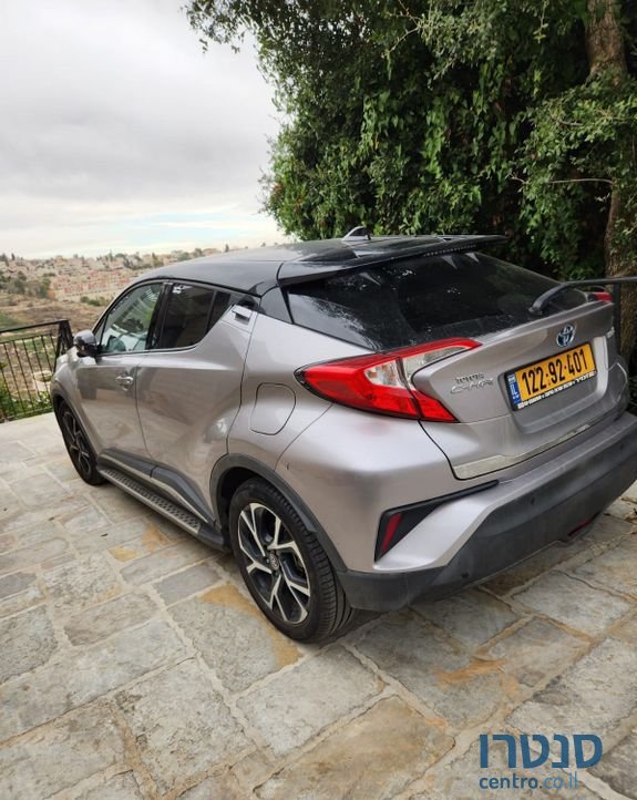 2018' Toyota C-Hr טויוטה photo #2