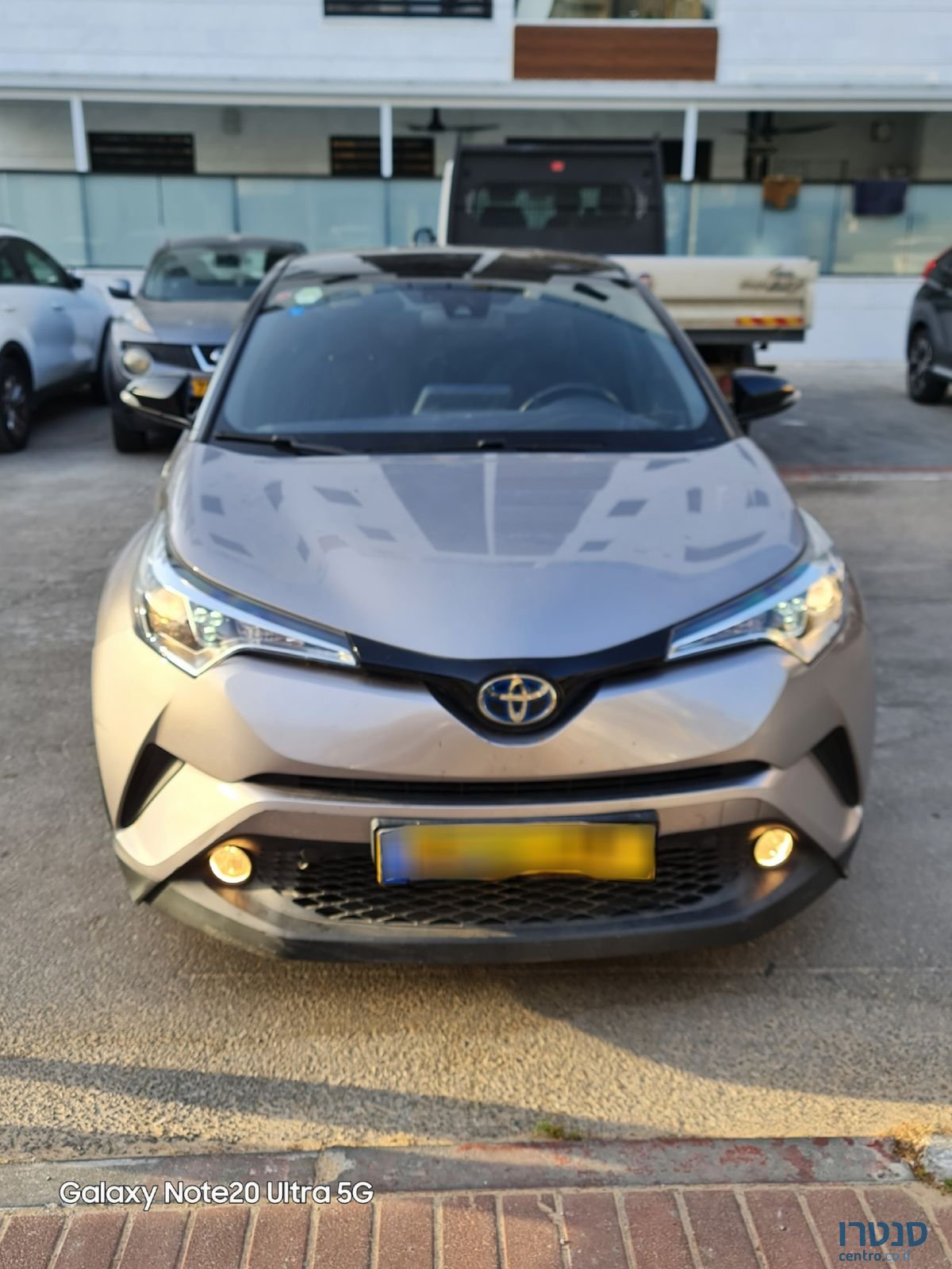 2018' Toyota C-HR טויוטה photo #2