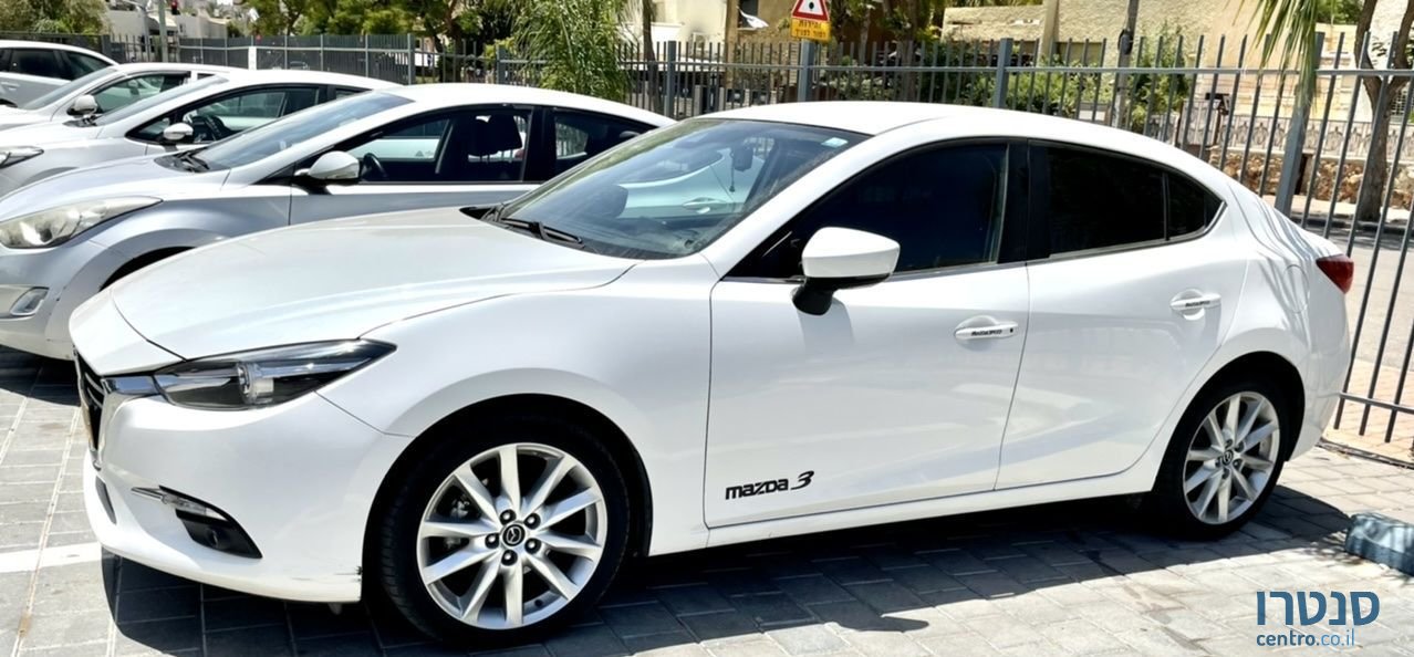 2019' Mazda 3 מאזדה photo #1