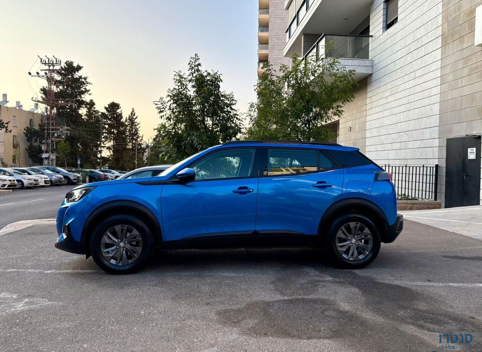 2021' Peugeot 2008 פיג'ו photo #2