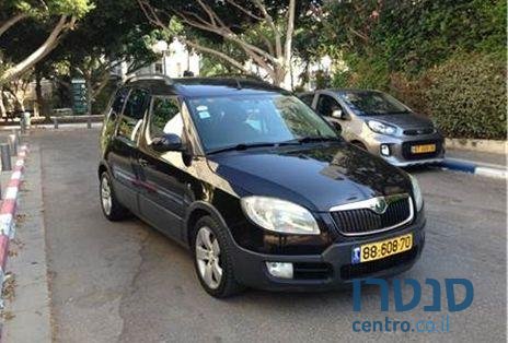 2010' Skoda Roomster קומפורט Scout בנזין ‏1600 photo #2