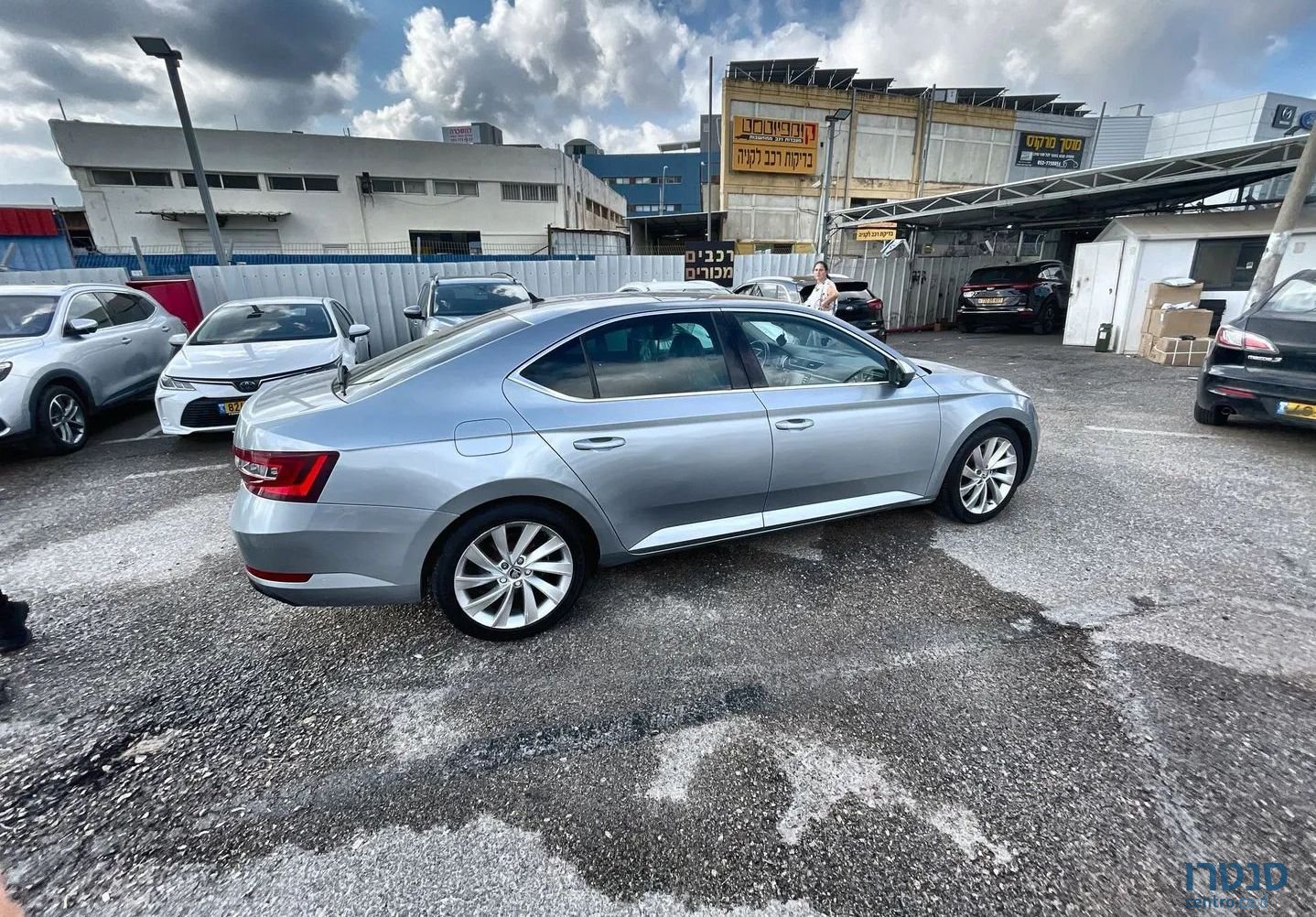 2017' Skoda Superb סקודה סופרב photo #4