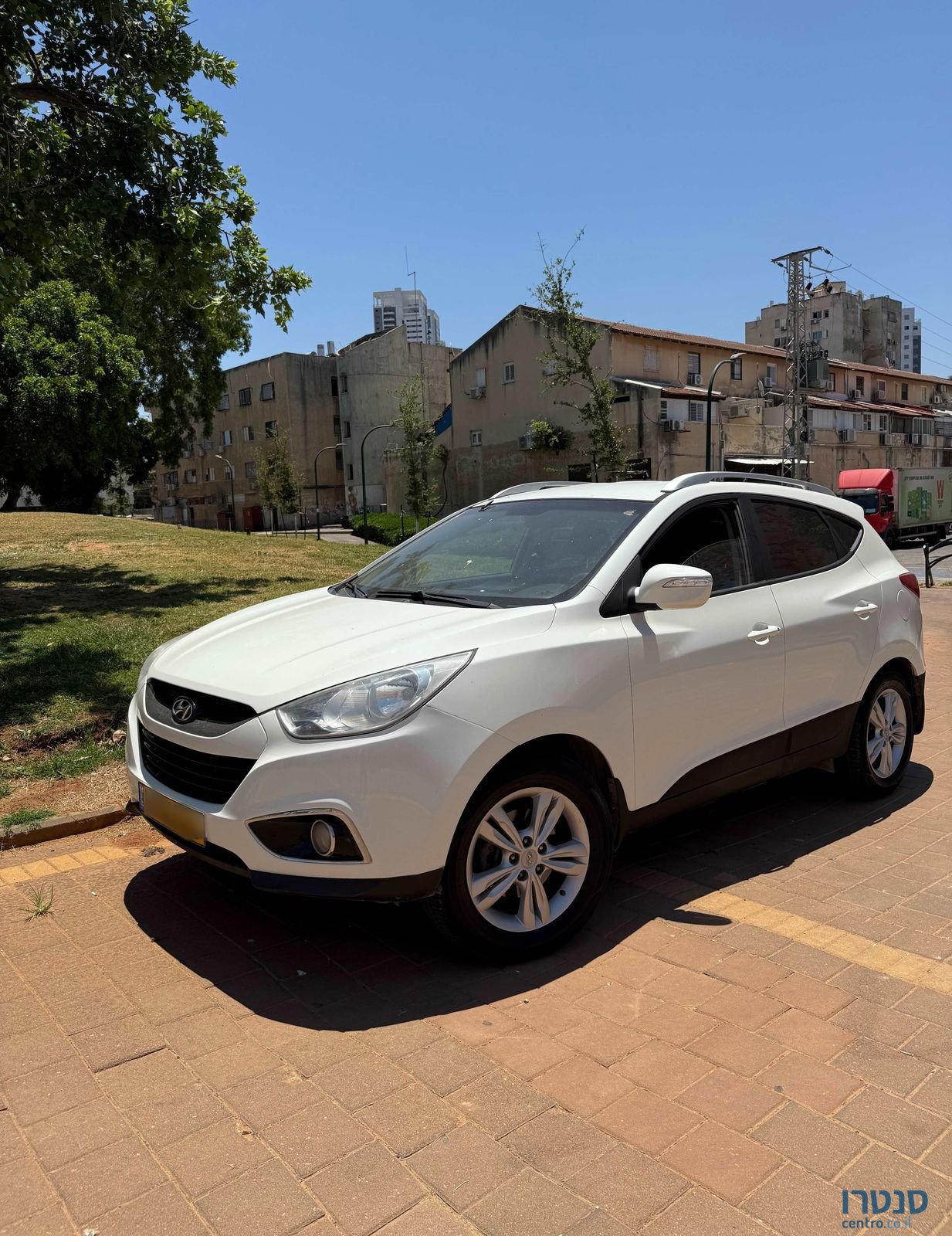 2011' Hyundai ix35 יונדאי photo #1