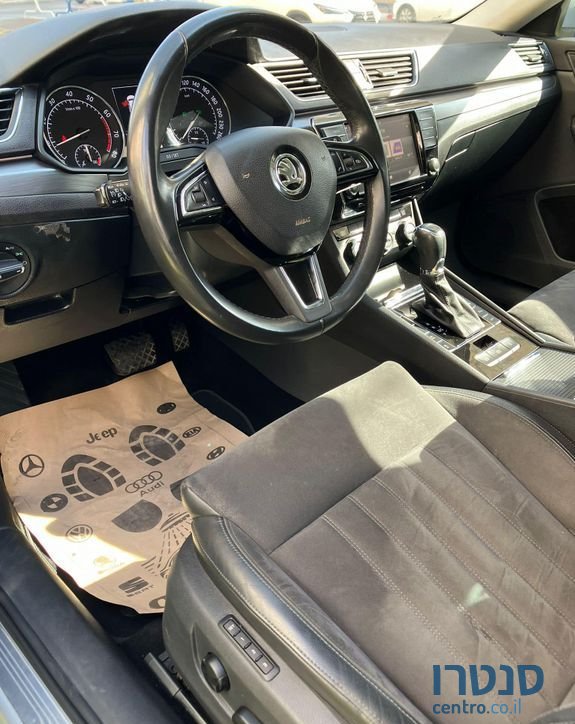 2018' Skoda Superb סקודה סופרב photo #6