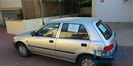 2000' Daihatsu Charade Dlx photo #1