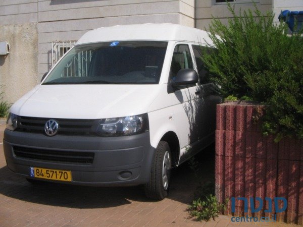 2010' Volkswagen Transporter photo #1