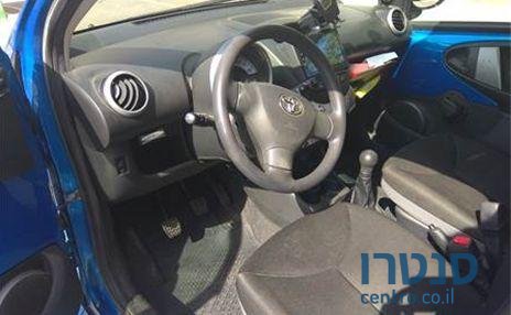 2012' Toyota Aygo טויוטה אייגו photo #2