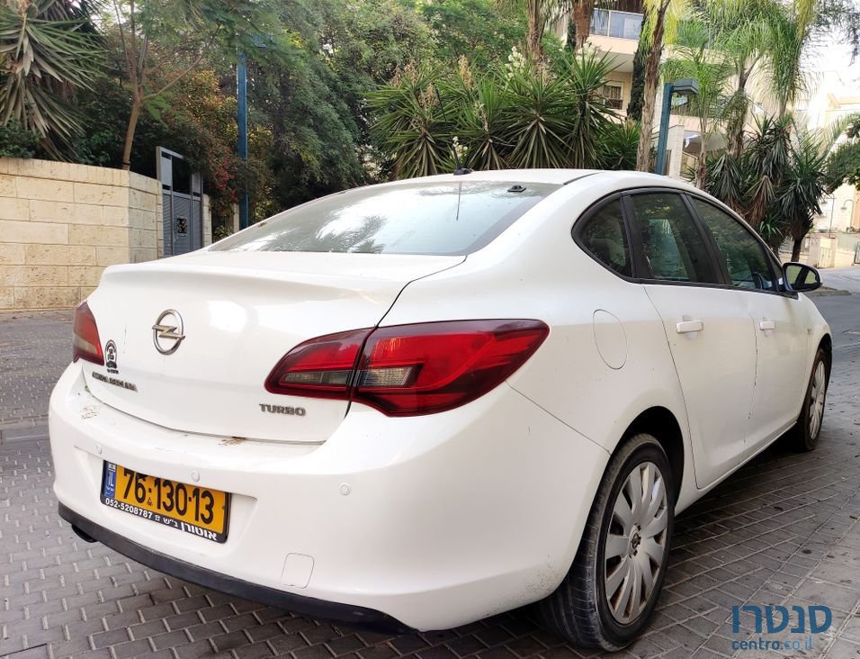 2013' Opel Astra אופל אסטרה photo #4