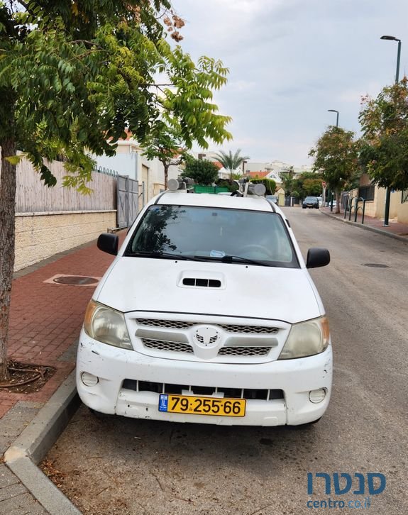 2008' Toyota Hilux טויוטה היילקס photo #1