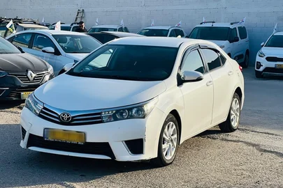 2014' Toyota Corolla טויוטה קורולה