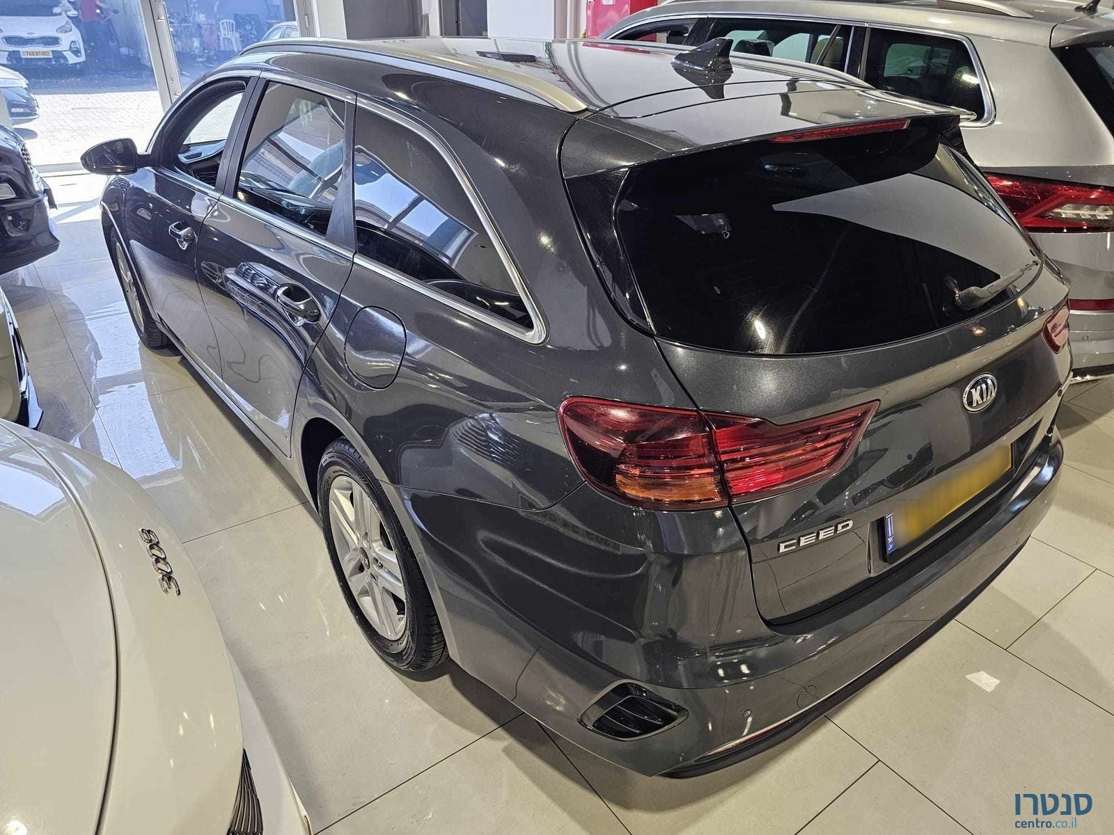 2021' Kia Ceed photo #4