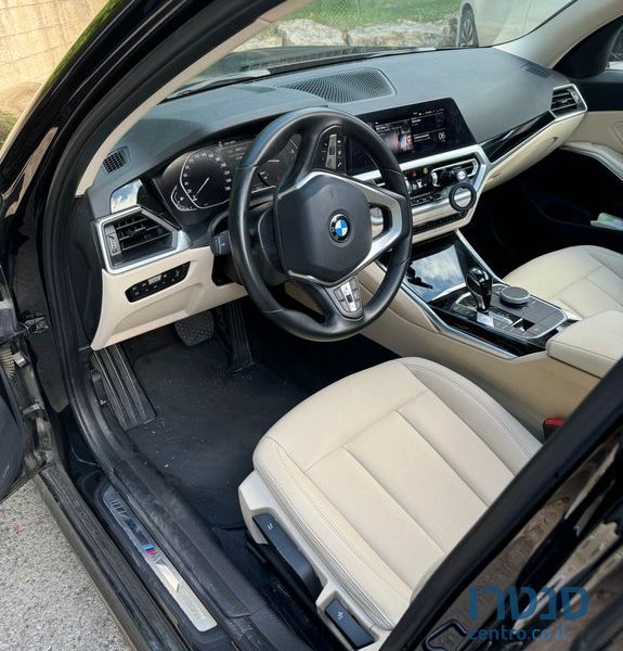 2022' BMW 3 Series ב.מ.וו סדרה 3 photo #3