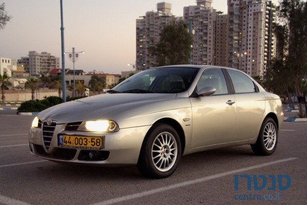 2006' Alfa Romeo 156 photo #2