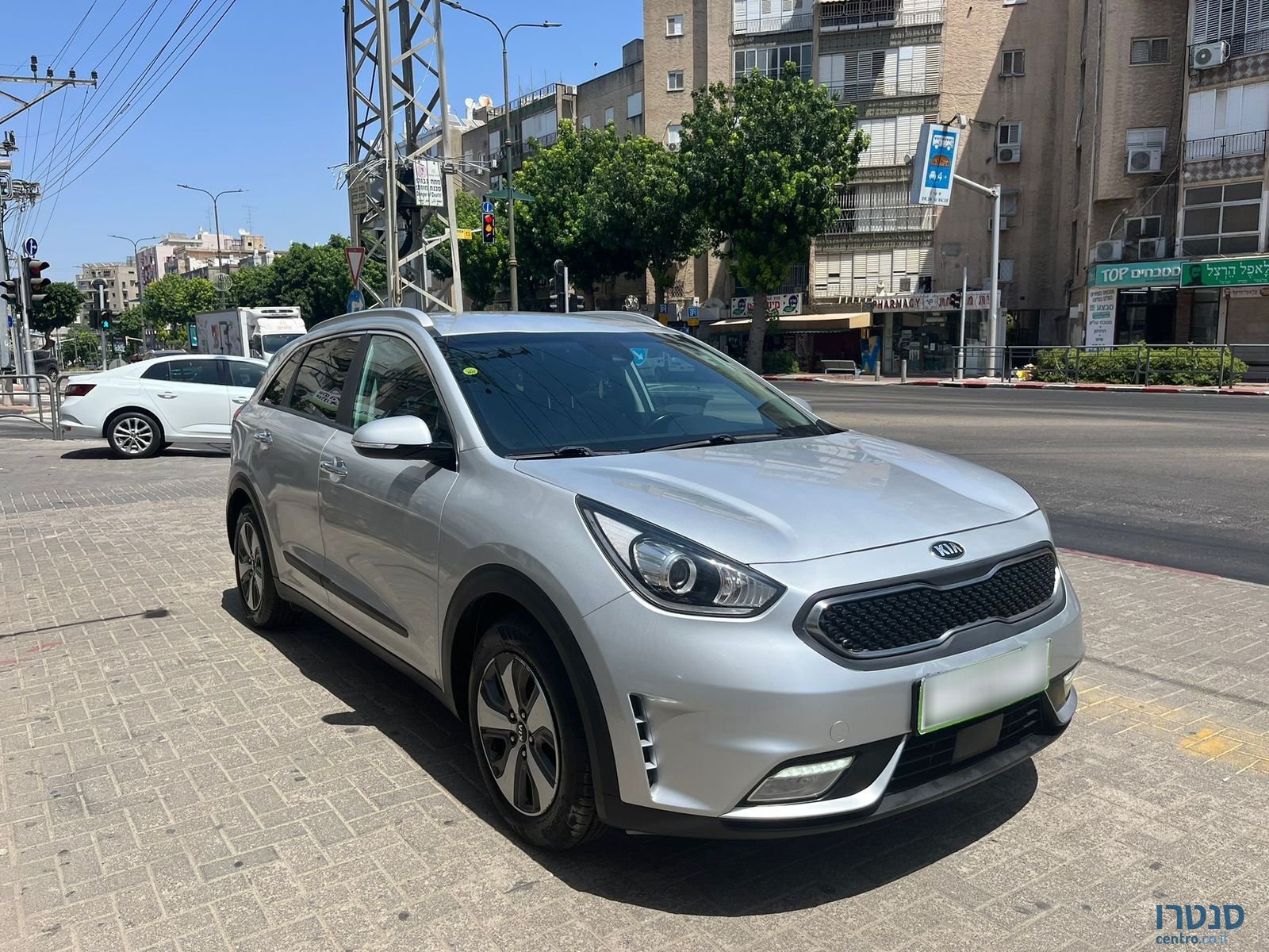 2019' Kia Niro photo #6
