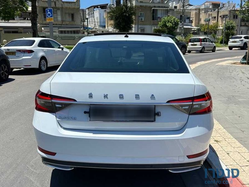 2020' Skoda Superb סקודה סופרב photo #4