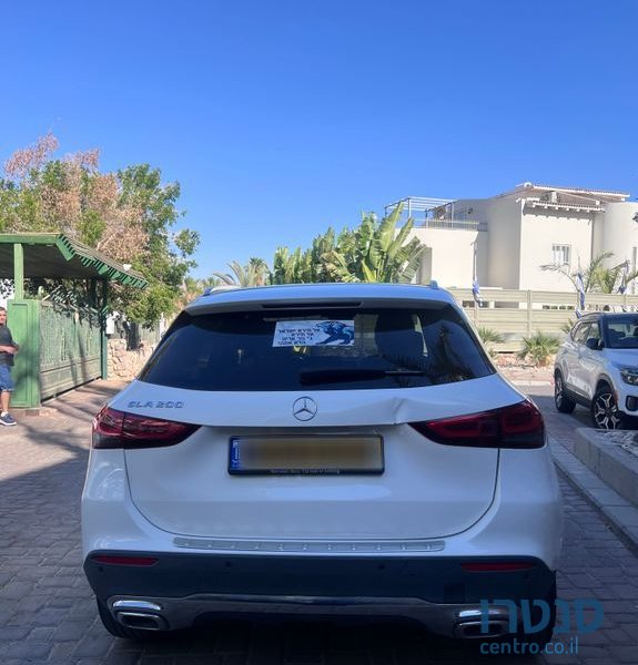 2021' Mercedes-Benz GLA מרצדס photo #2